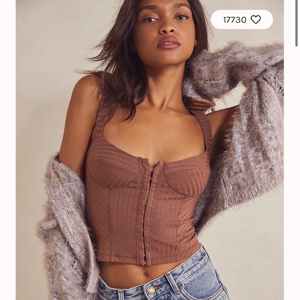 FREE PEOPLE SERENITY CORSET CAMI !!